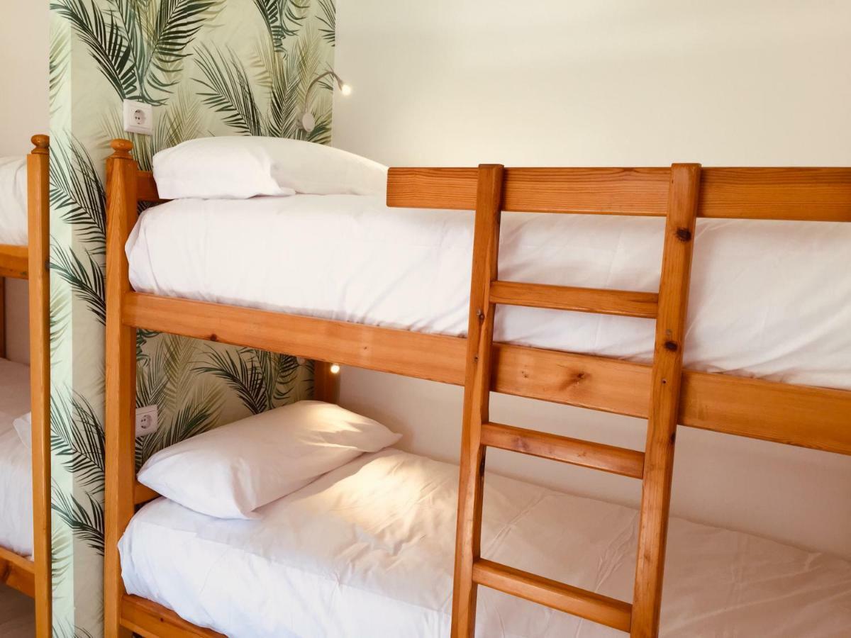 Oasis Backpackers Hostel Sintra Surf Colares Exteriör bild