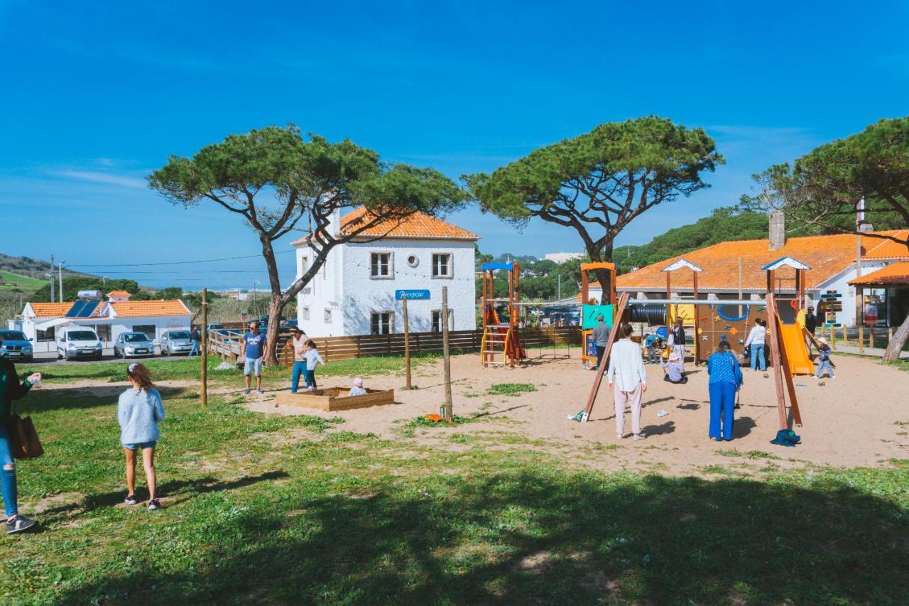 Oasis Backpackers Hostel Sintra Surf Colares Exteriör bild