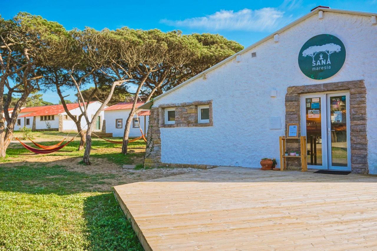 Oasis Backpackers Hostel Sintra Surf Colares Exteriör bild