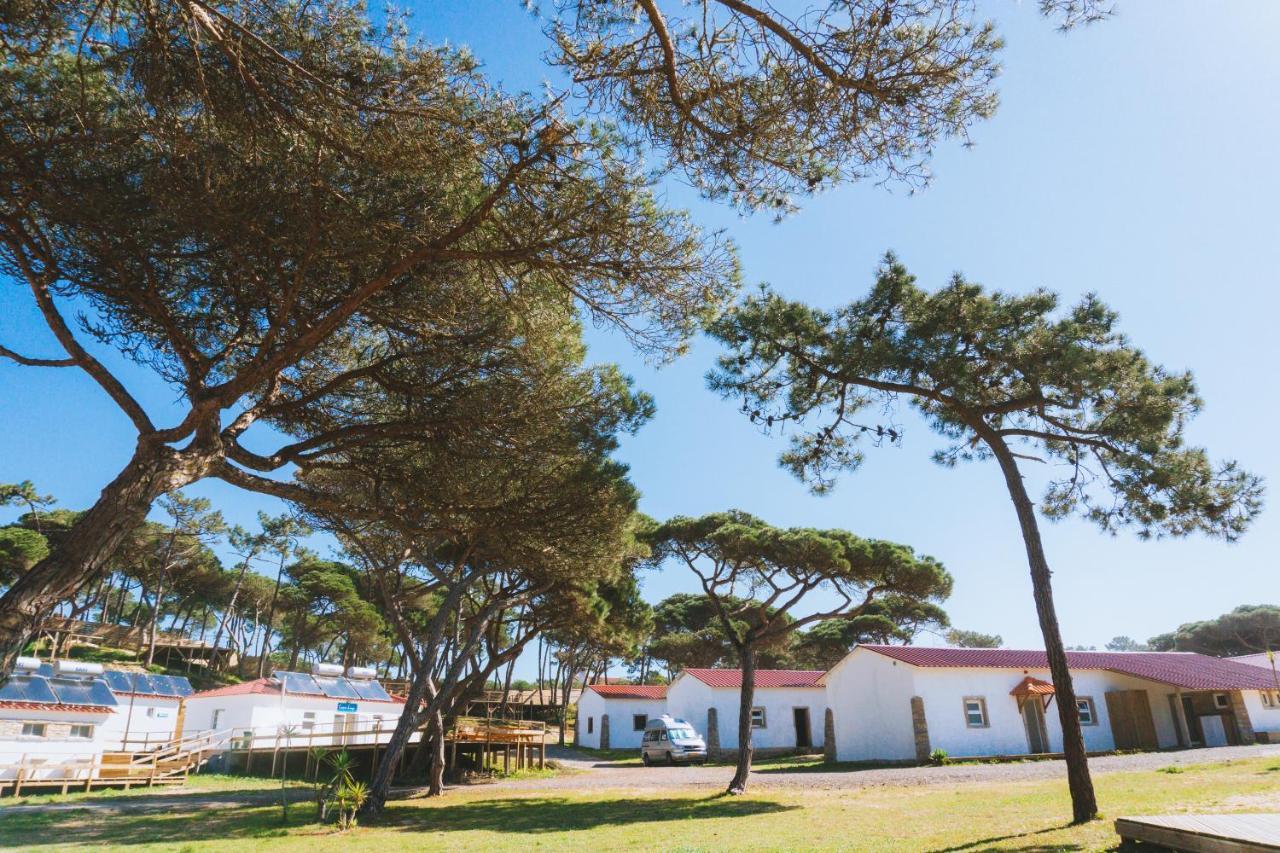 Oasis Backpackers Hostel Sintra Surf Colares Exteriör bild
